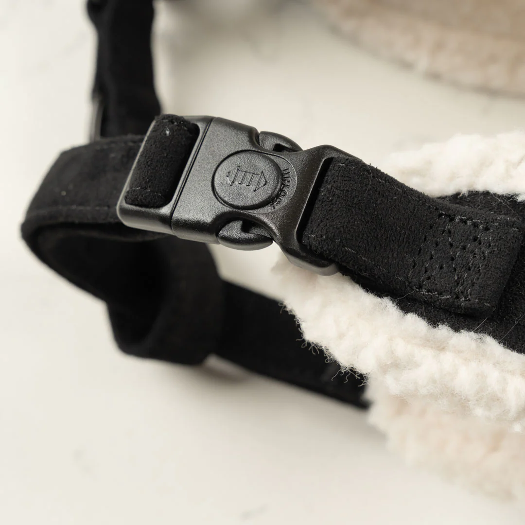 Black Velvet Harness - Image 3