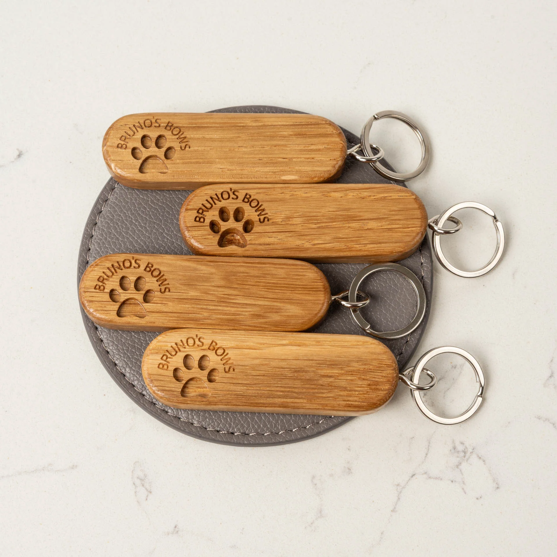Pet Lovers Keyring In Solid Oak - Image 2